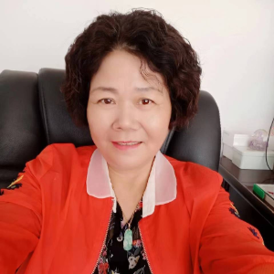 顾秋明