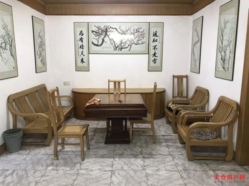 向阳小区两室两厅精装