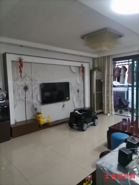 君悦豪庭6楼精装好房2房/2厅/2卫朝南116平米168万