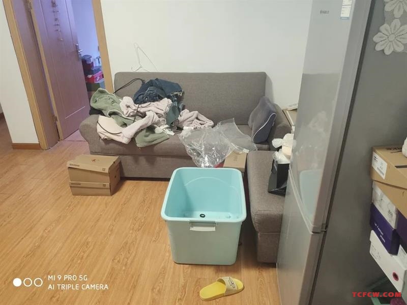 华盛八园3楼毛坯好房2房/2厅/1卫朝南87平米79万