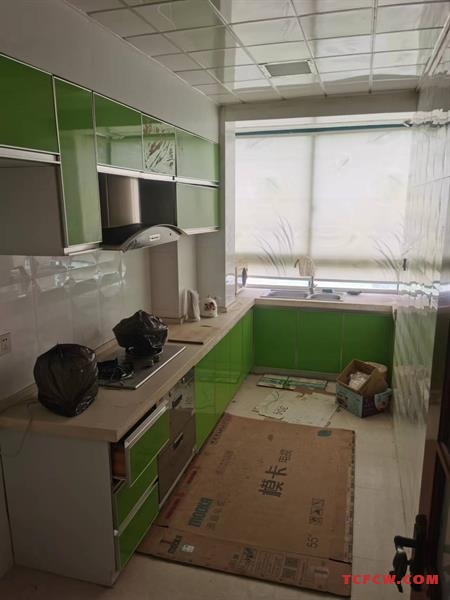 大庆锦绣新城12楼精装好房3房/2厅/1卫朝南131.6平米160万