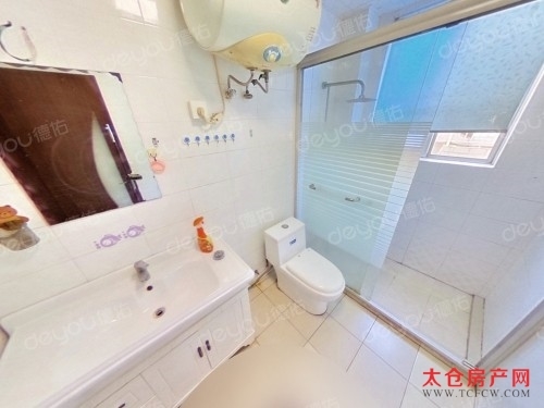 钟楼园3楼精装好房3房/2厅/1卫朝南90平米2000元/月