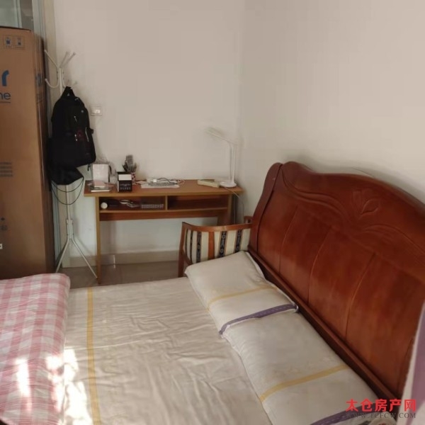 横沥佳苑4楼精装好房2房/1厅/1卫朝南73平米2100元/月