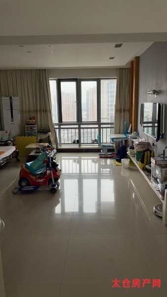 世纪广场20楼精装好房3房/2厅/2卫朝南146平米278万