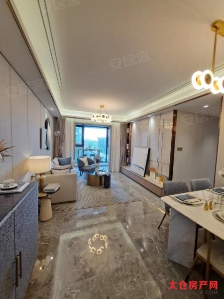 景瑞悦庭精装好房3房/2厅/2卫朝南91平米125万