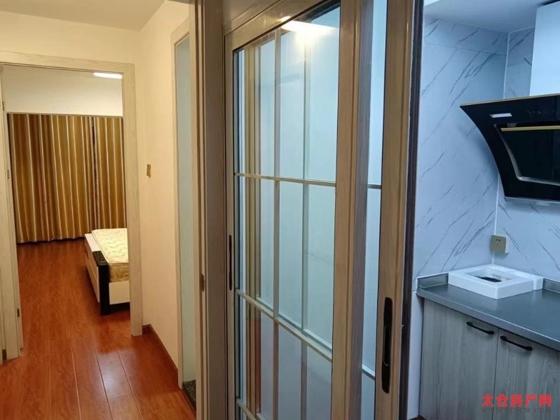 翡丽云邸精装好房3房/1厅/2卫朝南106平米3300元/月