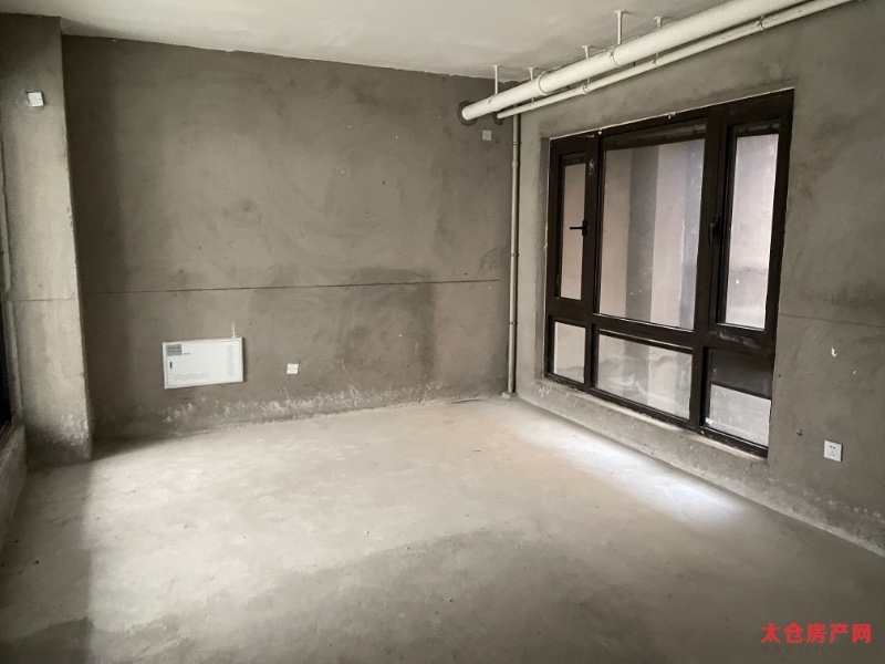 阳光美地毛坯好房3房/2厅/1卫朝南99平米125万