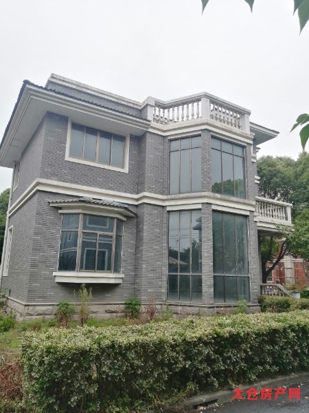 尼盛花园毛坯别墅多房/2厅/4卫朝南455平米1048万