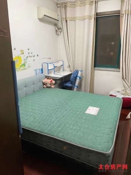 万鸿金座精装好房2房/2厅/1卫朝南96平米148万