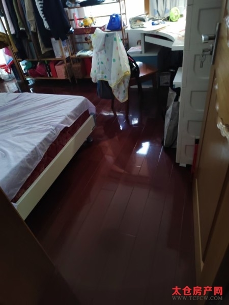 北门一村精装好房3房/2厅/1卫朝南100平米112万