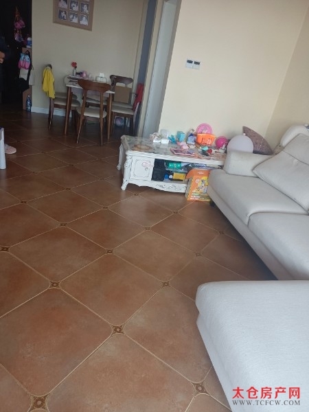 中南世纪城精装好房3房/2厅/1卫朝南86平米3500元/月