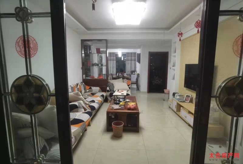 大庆锦绣新城精装好房2房/2厅/1卫朝南101平米150万