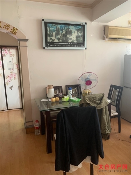 樊泾村精装好房2房/1厅/1卫朝南82平米2000元/月