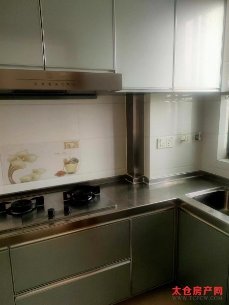 盛园小区精装好房2房/2厅/1卫朝南87平米105万