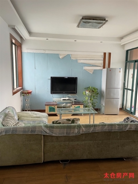 陆渡白云渡公寓二室二厅中等装修2200元
