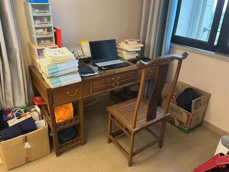万科精装好房3房/2厅/1卫朝南97平米240万