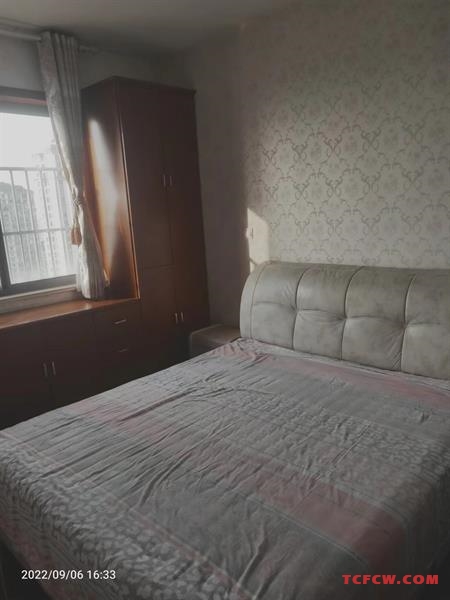 滨河花园精装修3房2卫第一次出租干净清爽拎包入住2900每月