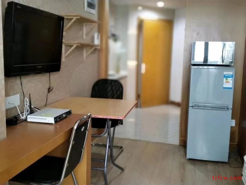 上海广场公寓优嘉酒店楼上