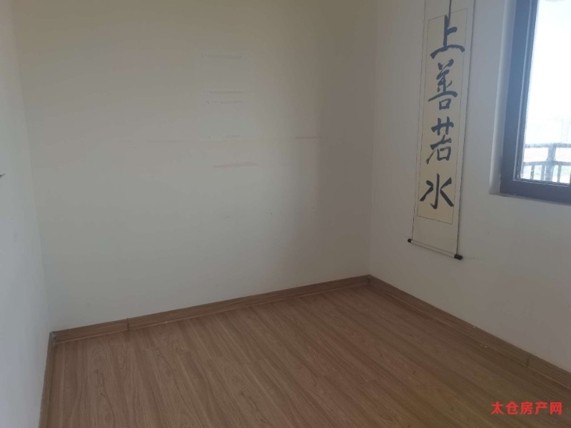 碧桂园天琴湾精装好房3房/2厅/2卫朝南120平米1800元/月