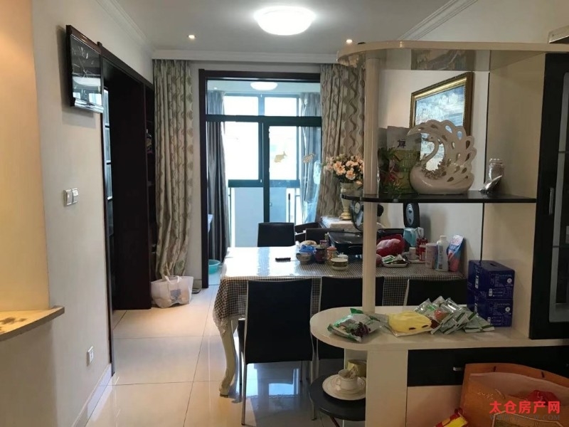 华源上海城，精装，2/2/1，100平，2500元/月