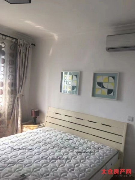 万达广场精装好房2房/2厅/1卫朝南98平米3800元/月