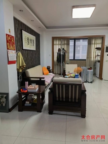 塞纳丽舍精装好房3房/2厅/2卫朝南113平米3800元/月