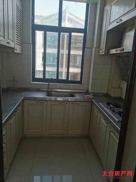 群星花园精装好房2房/2厅/1卫朝南87平米1800元/月