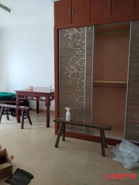 盛园小区简装好房1房/1厅/1卫朝南62平米1500元/月