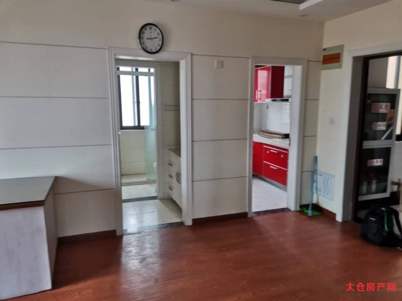 知青时代家园精装好房2房/2厅/1卫朝南70平米55万