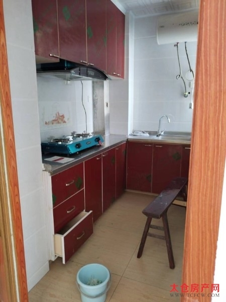 盛园小区简装好房1房/1厅/1卫朝南62平米1500元/月