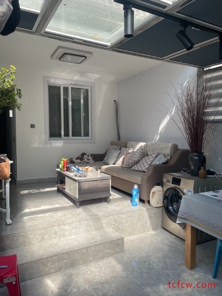 梅园北弄精装好房2房/1厅/1卫朝南45平米69万