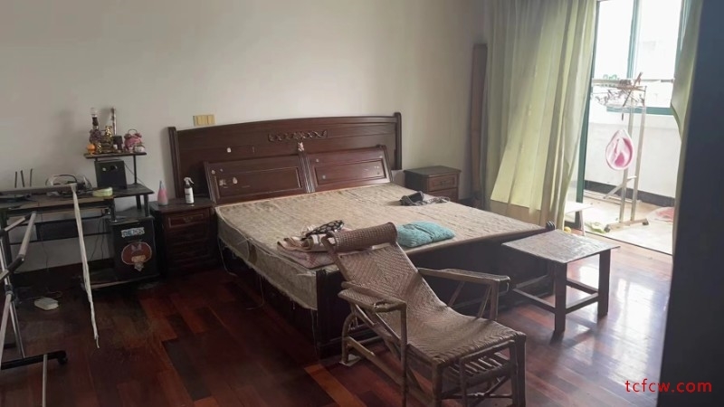 马家地园精装好房2房/2厅/1卫朝南70平米1800元/月