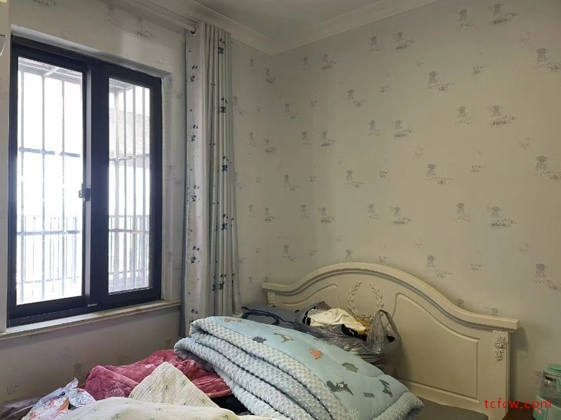 南洋2号公馆，婚装，2房/2厅/1卫，71平，139万，满5唯一，