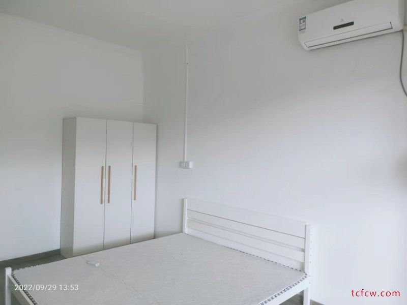 康乐苑精装好房2房/2厅/1卫朝南69平米1500元/月