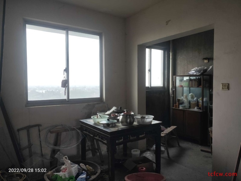 新华花园毛坯好房2房/2厅/1卫朝南106平米50万