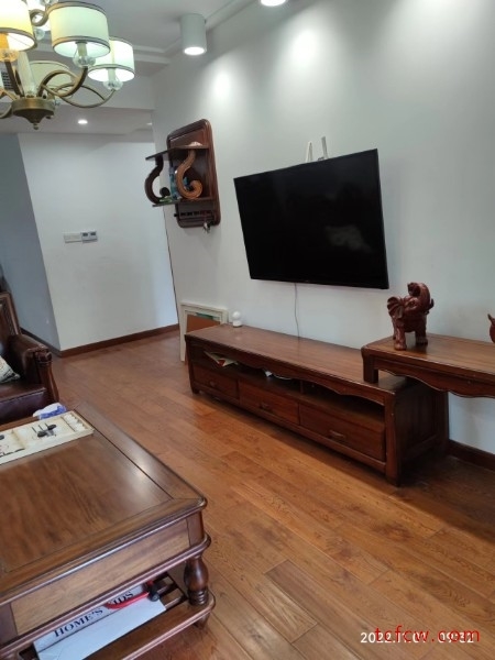 中南世纪城精装好房4房/2厅/2卫朝南132平米330万