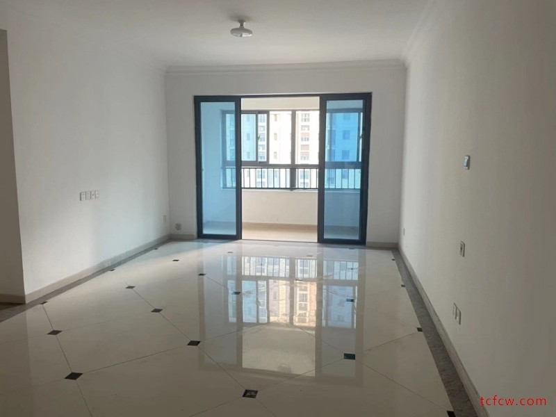 太仓碧桂园精装好房3房/2厅/2卫朝南119平米235万