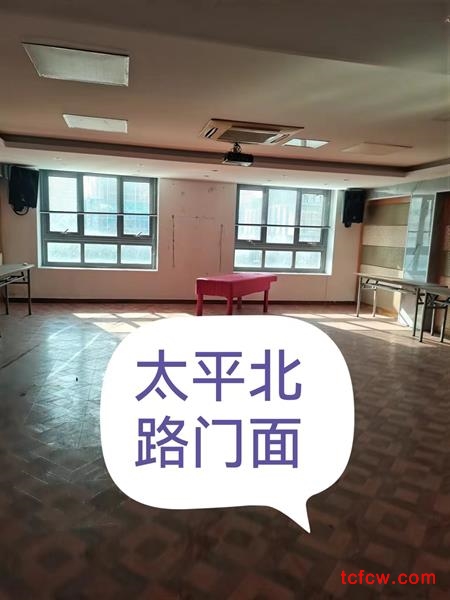 太平北路门面精装商铺1房/4厅/3卫朝西270平米10000元/月