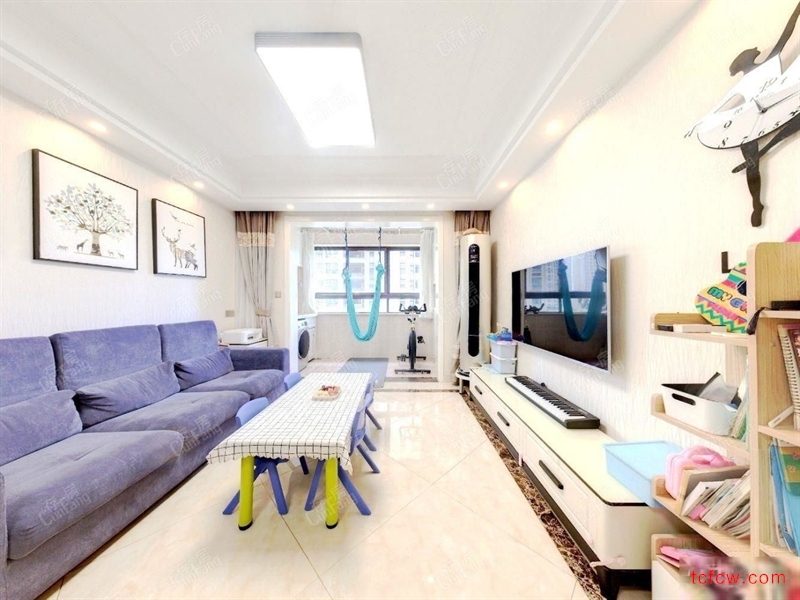 太仓南洋广场5km配套成熟景瑞悦庭92万精装修三房南北通透