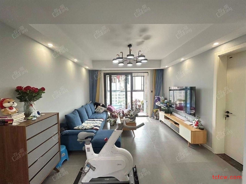 太仓主城区滨河花园出门即南洋精装修三房好楼层采光无遮挡随时看