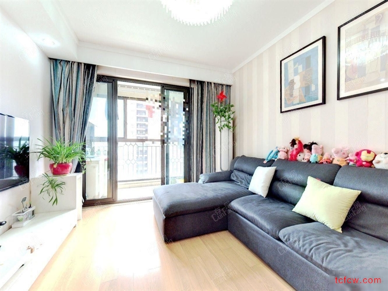 业主狂甩超低价，君悦豪庭105万3室2厅1卫精装修随时看