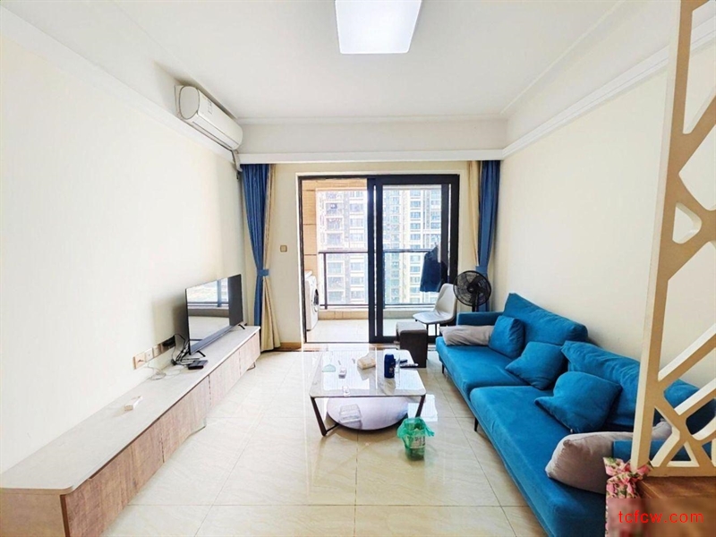 太仓科教新城天境湖旁次新小区自住精装修家具齐全拎包入住