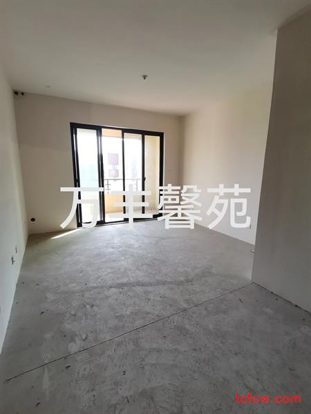 万丰馨苑毛坯好房2房/2厅/1卫朝南84平米65万