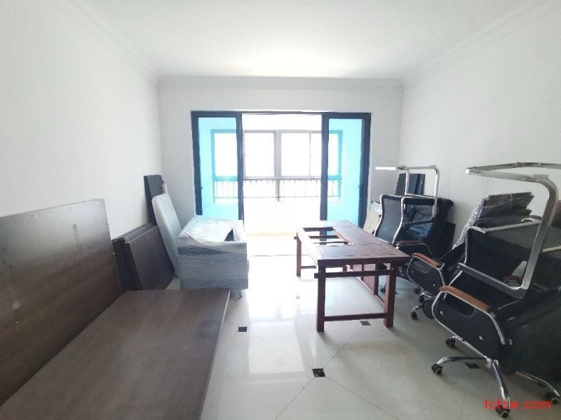 太仓碧桂园精装好房3房/2厅/2卫朝南120平米205万