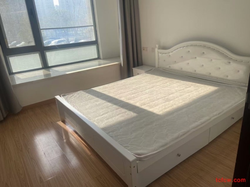 中南君悦府精装好房3房/1厅/1卫朝南85平米3000元/月