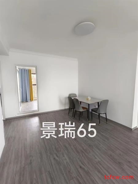 景瑞荣御蓝湾精装好房3房/1厅/1卫朝南107平米2400元/月