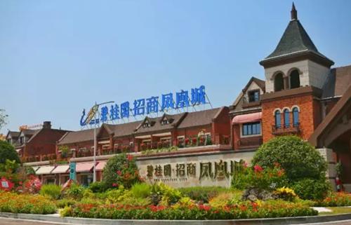 在这里遇见你，才不负青春