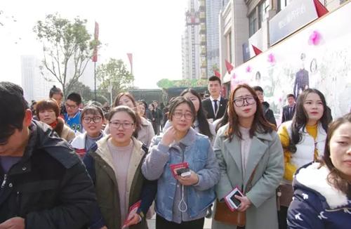 有情人终成眷属，我们共同见证