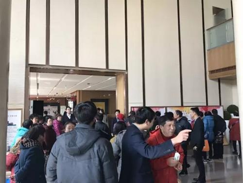 相聚浓情时刻　迎春嘉年华欢乐启幕